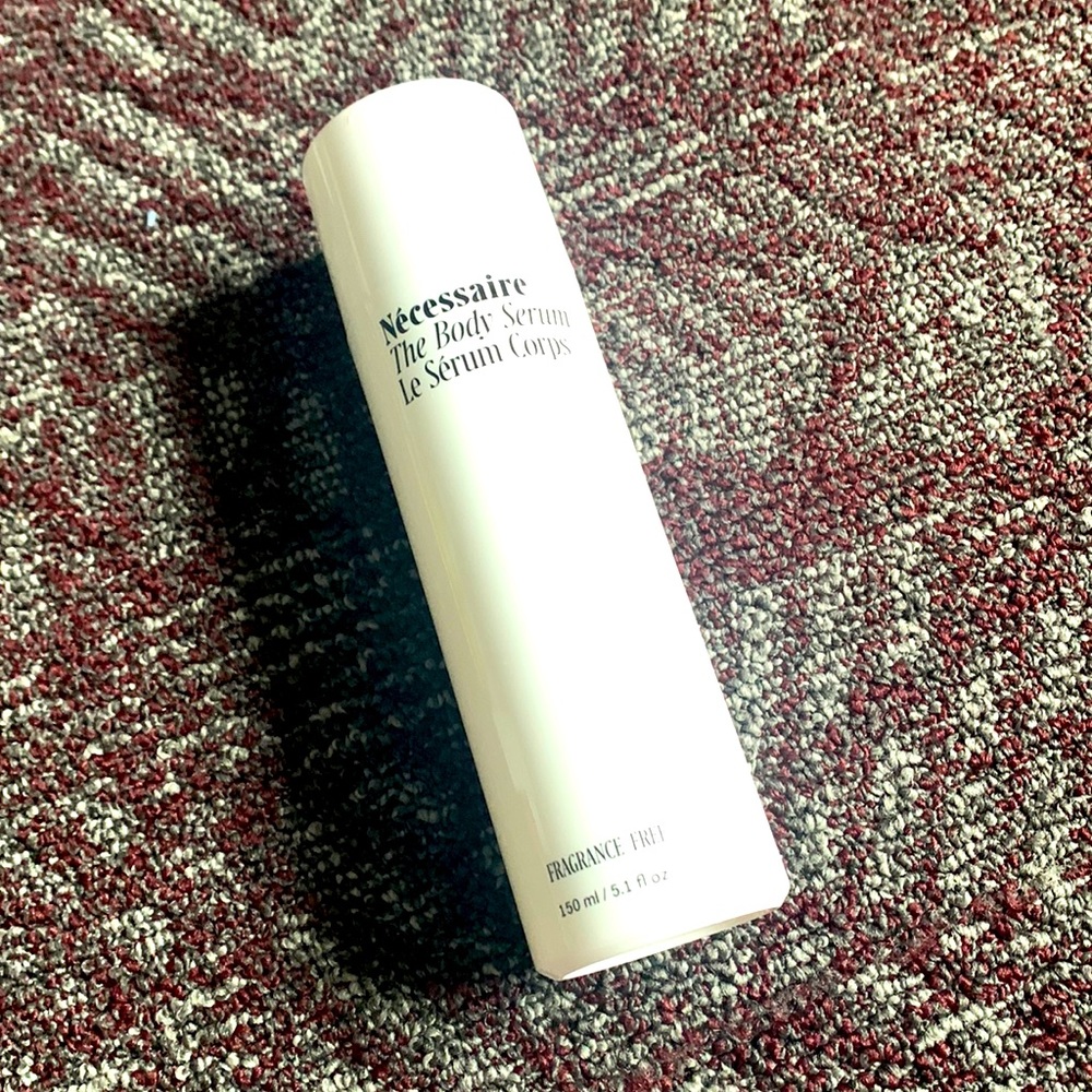 Necessaire the body serum